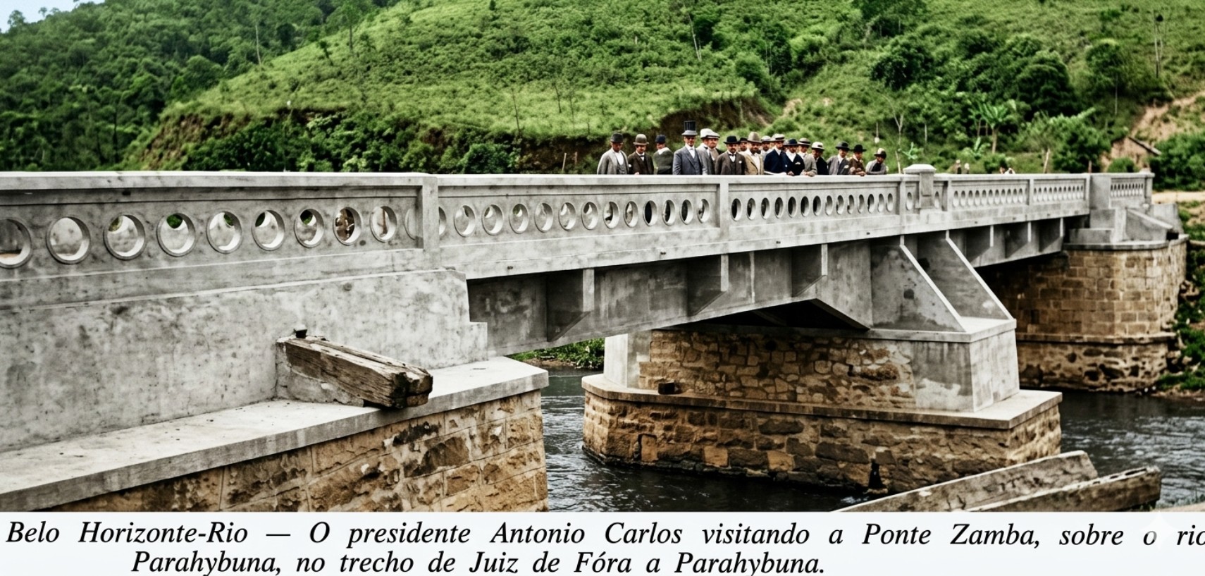 Antônio Carlos visitando a ponte Zamba sobre o rio Paraibuna